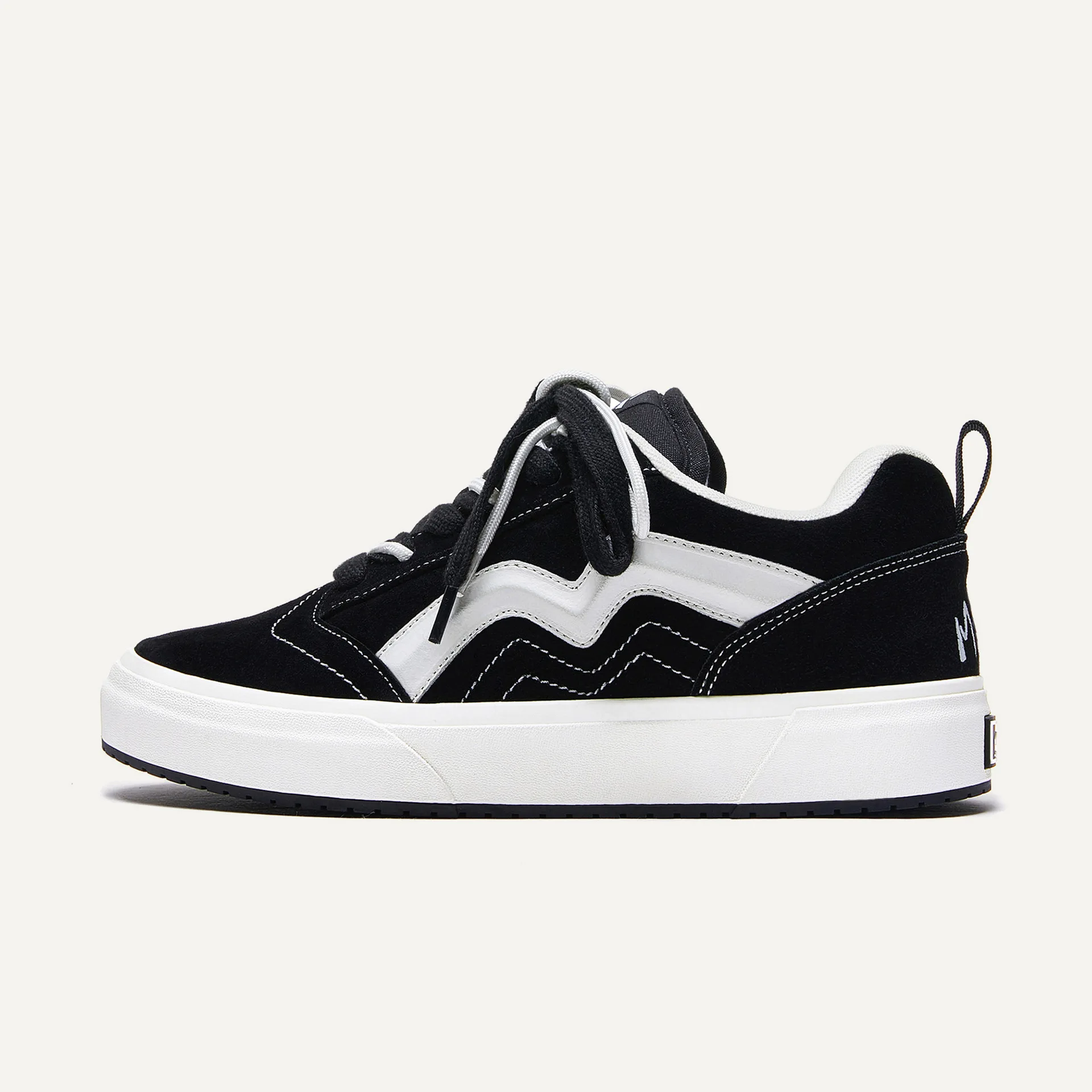 Men & Women Sneakers Retro Skateboard Shoes Unisex Fashion Sneakers Retro Skateboard Shoes