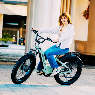 Commuter & Urban E-Bikes